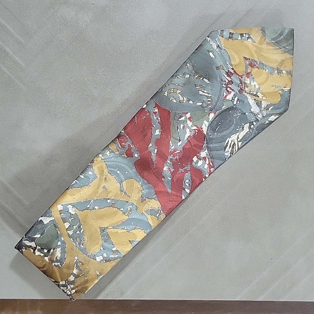 Men's VanHeusen Green, Gold, Rust, and White Patterned 59.5" Tie